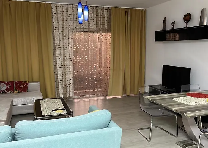 Apartment In Cadaques Caribe